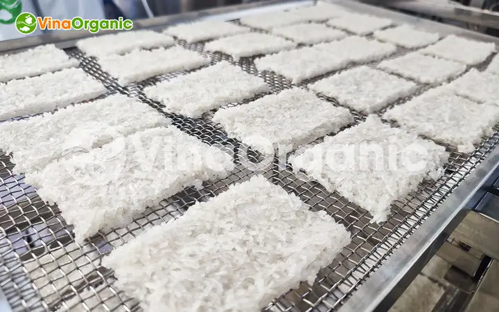 Cách Làm Cơm Cháy Giòn Xốp Tại Nhà Chuẩn Vị Nhà Hàng