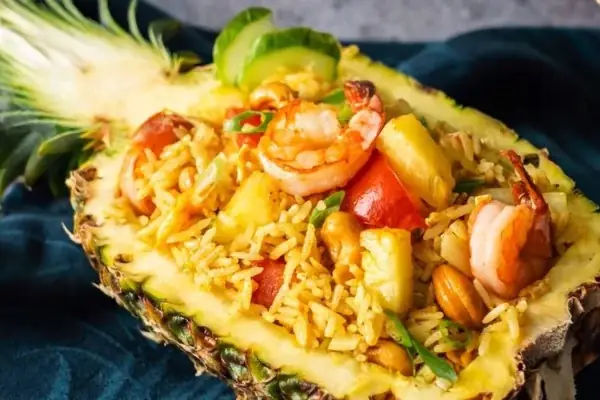 Cách Làm Cơm Chiên Trái Thơm Thơm Ngon, Bổ Dưỡng Cho Ngày Hè