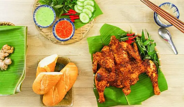 Cách Làm Gà Nướng Muối Ớt Bằng Than Thơm Ngon, Giòn Rụm Chuẩn Vị Nhà Hàng