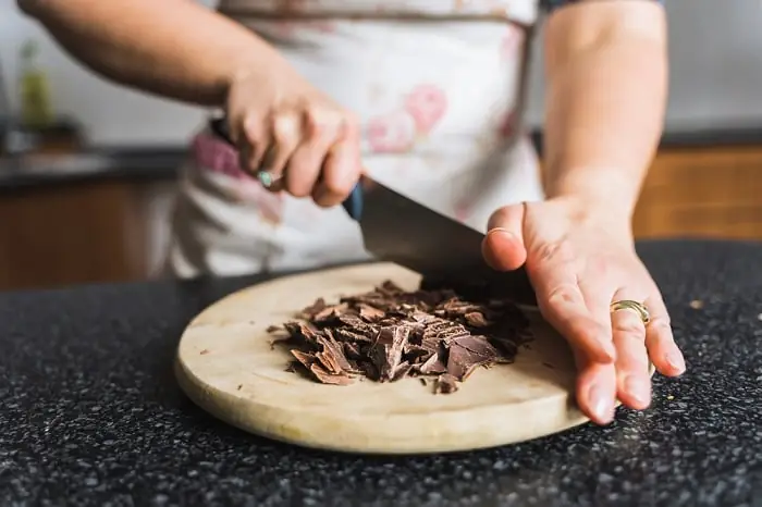 Cách Làm Ganache Phủ Bánh: Hướng Dẫn Chi Tiết Từ Cơ Bản Đến Nâng Cao