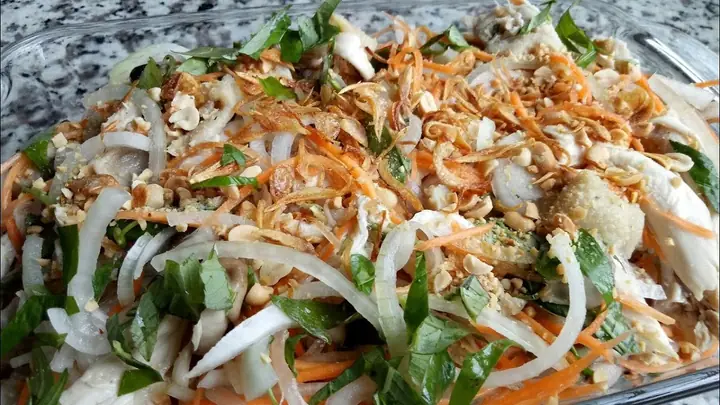 Cách Làm Gỏi Gà Hành Tây Không Hăng