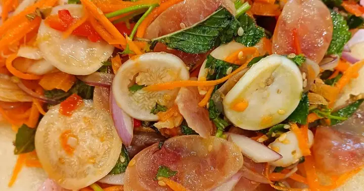 Cách Làm Gỏi Lạp Xưởng Ngon Chuẩn Vị, Dễ Thực Hiện Tại Nhà