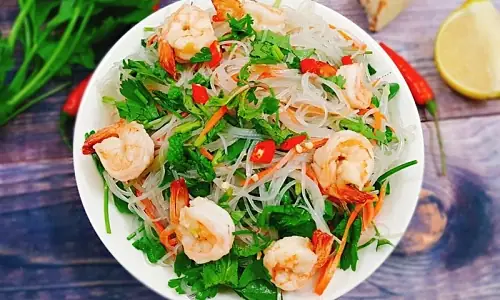 Cách Làm Gỏi Miến Thái Lan: Công Thức Chuẩn Vị Chua Cay Nồng Nàn