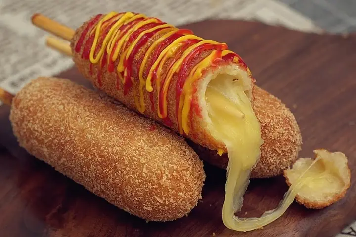 Cách Làm Hot Dog Đơn Giản Tại Nhà