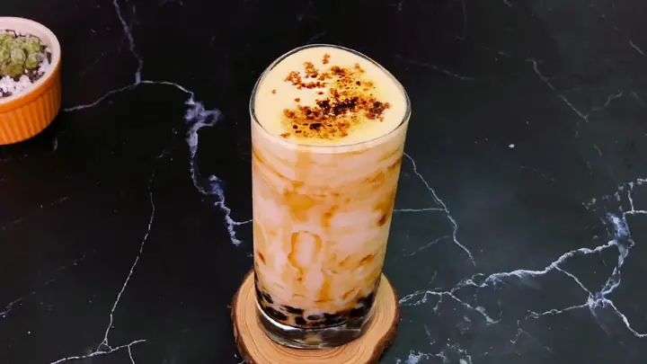 Cách Làm Kem Trứng Sữa Tươi: Công Thức Chuẩn Vị, Creamy Chỉ Với 3 Nguyên Liệu