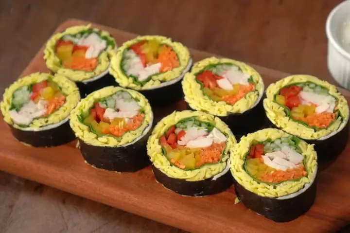Cách Làm Kimbap Giảm Cân: Công Thức Chuẩn, Ít Calo Cho Vóc Dáng Thon Gọn Cách Làm Kimbap Giảm Cân: Công Thức Chuẩn, Ít Calo Cho Vóc Dáng Thon Gọn