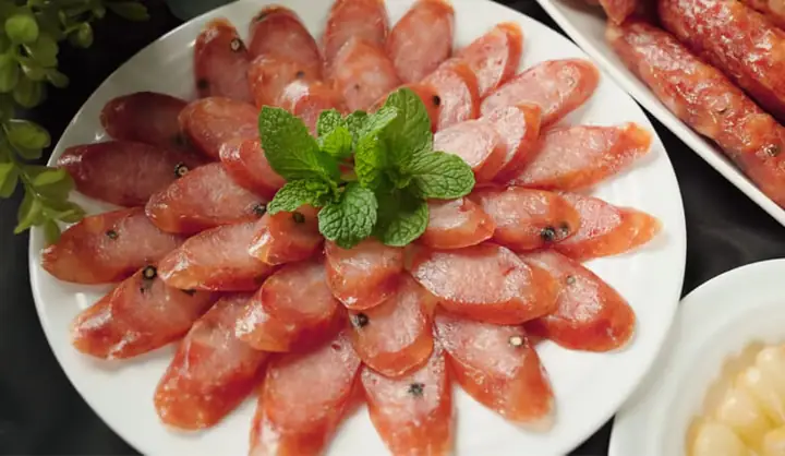 Cách Làm Lạp Xưởng Không Cần Phơi Nắng