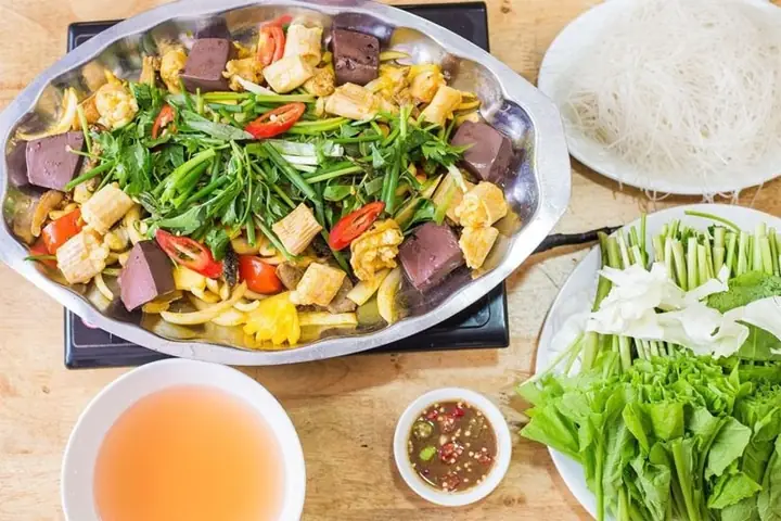Cách Làm Lẩu Lòng Bò Thơm Ngon, Chuẩn Vị Tại Nhà Cách Làm Lẩu Lòng Bò Thơm Ngon, Chuẩn Vị Tại Nhà
