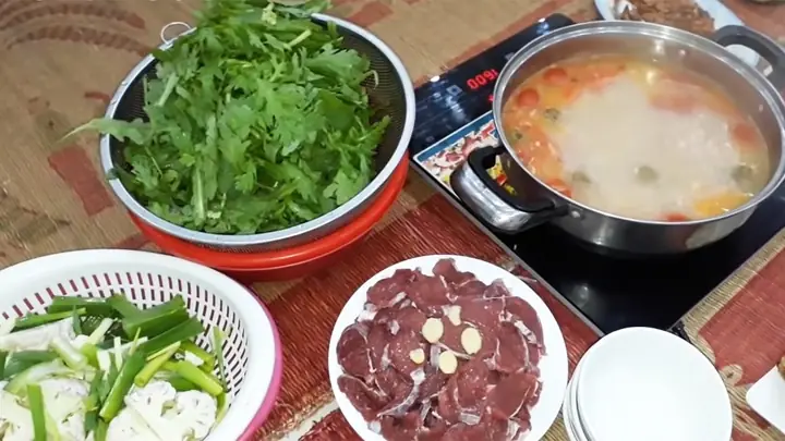 Cách Làm Lẩu Trâu Thập Cẩm Thơm Ngon, Chuẩn Vị Tại Nhà
