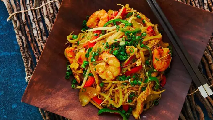 Cách Làm Mì Xào Đơn Giản Tại Nhà Thơm Ngon Như Ngoài Hàng Cách Làm Mì Xào Đơn Giản Tại Nhà Thơm Ngon Như Ngoài Hàng