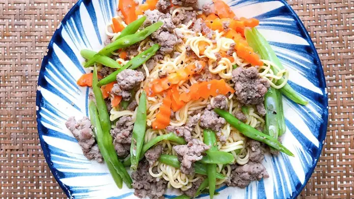 Cách Làm Mì Xào Thịt Bằm Ngon Chuẩn Vị Nhà Hàng