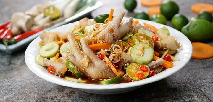 Cách Làm Món Chân Gà Ngâm Giấm Sả Ớt Giòn Ngon, Không Bị Hăng Cách Làm Món Chân Gà Ngâm Giấm Sả Ớt Giòn Ngon, Không Bị Hăng