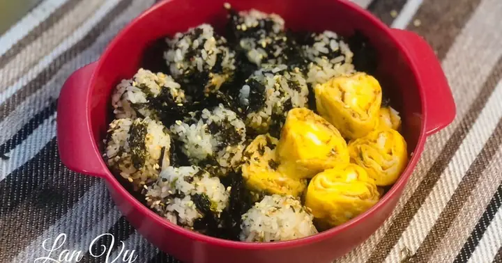 Cách Làm Món Rong Biển Trộn Mè Chuẩn Vị Hàn Quốc Cách Làm Món Rong Biển Trộn Mè Chuẩn Vị Hàn Quốc