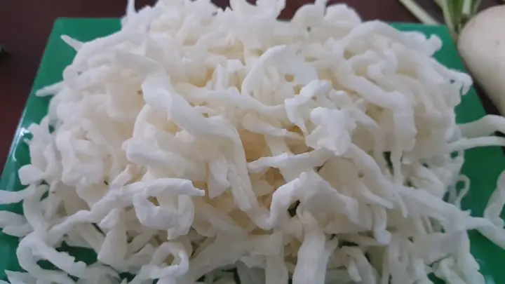 Cách Làm Mứt Củ Cải Trắng Ngon, Giòn, Không Bị Chảy Nước