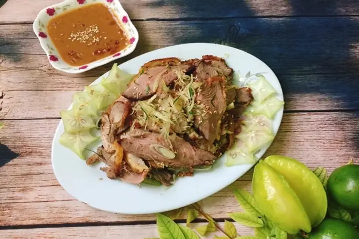Cách Làm Ngan Tái Chanh Chuẩn Vị, Thịt Chín Tới Ngâm Nước Đá Dai Giòn Sần Sật
