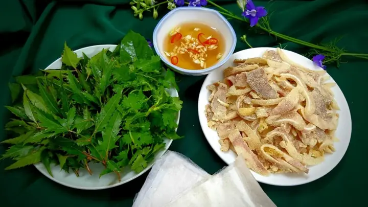 Cách Làm Nộm Bì Lợn Thính Chuẩn Vị, Giòn Ngon Khó Cưỡng
