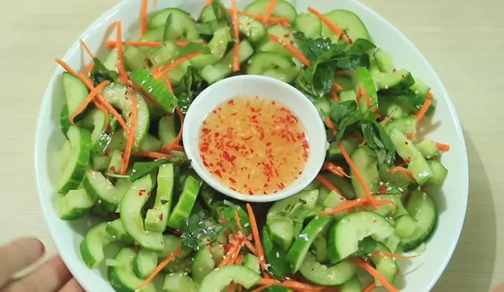 Cách Làm Nộm Cà Rốt Dưa Chuột Giòn Ngon, Chua Cay Chuẩn Vị Cách Làm Nộm Cà Rốt Dưa Chuột Giòn Ngon, Chua Cay Chuẩn Vị