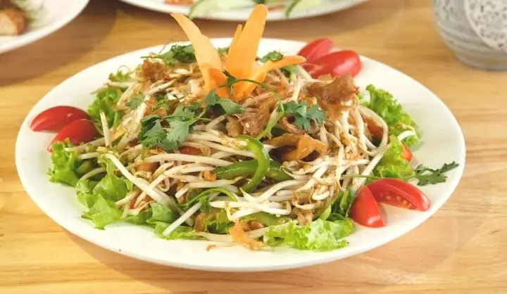 Cách Làm Nộm Giá Đỗ Giòn Ngon, Đậm Đà Chuẩn Vị Tại Nhà Cách Làm Nộm Giá Đỗ Giòn Ngon, Đậm Đà Chuẩn Vị Tại Nhà