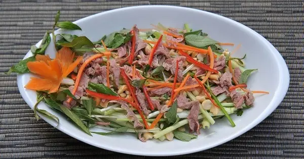 Cách Làm Nộm Rau Cần Thịt Bò Giòn Ngon, Chua Cay Chuẩn Vị Ngày Hè