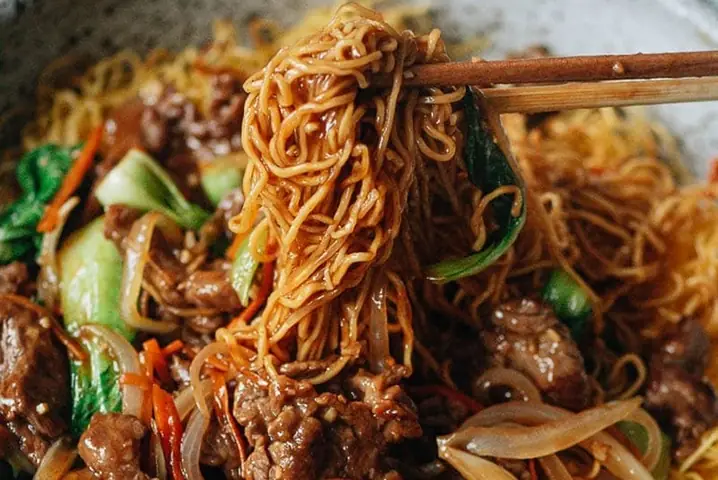 Cách Làm Nước Sốt Mì Xào Bò Chuẩn Vị Nhà Hàng
