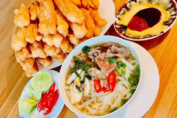 Cách Làm Quẩy Giòn Ngon