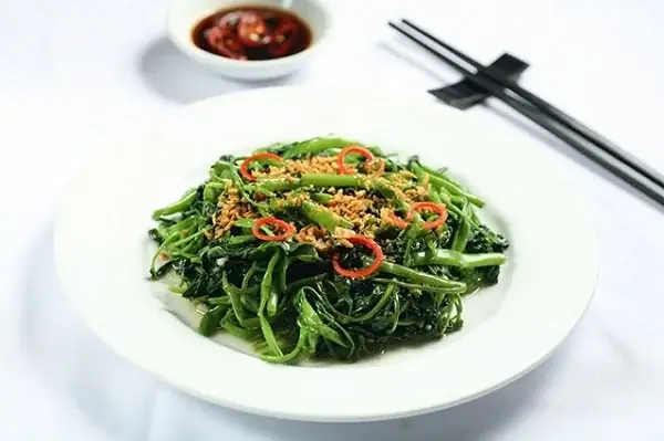 Cách Làm Rau Muống Xào Me Chua Cay Ngon Chuẩn Vị Nhà Hàng