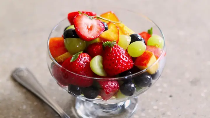 Cách Làm Salad Hoa Quả Giảm Cân Chuẩn Dinh Dưỡng Cho Vóc Dáng Thon Gọn