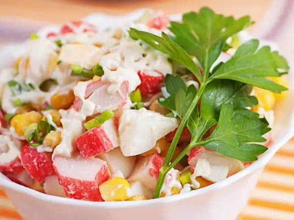 Cách Làm Salad Thanh Cua Thanh Mát, Chuẩn Vị Nhật Cho Ngày Hè