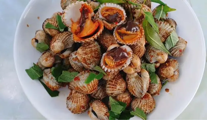 Cách Làm Sò Huyết Rang Muối Thơm Ngon, Đậm Đà Chuẩn Vị Nhà Hàng
