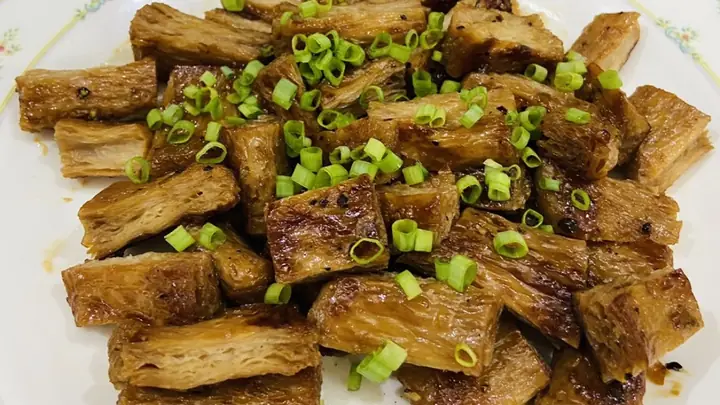Cách Làm Sườn Non Chay Khìa Nước Dừa Thơm Ngon, Đậm Đà Cho Ngày Rằm