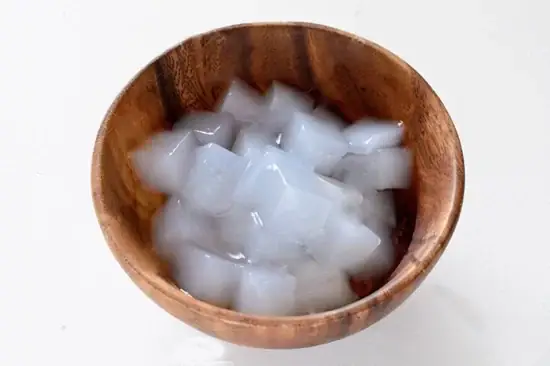 Cách Làm Thạch Dừa Tại Nhà Giòn Ngon, Không Bị Nhớt