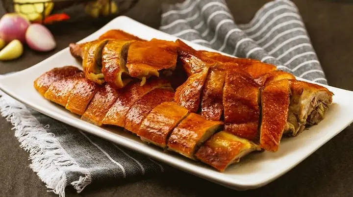 Cách Làm Vịt Nướng Bằng Nồi Chiên Không Dầu Giòn Da, Thơm Nức Cách Làm Vịt Nướng Bằng Nồi Chiên Không Dầu Giòn Da, Thơm Nức