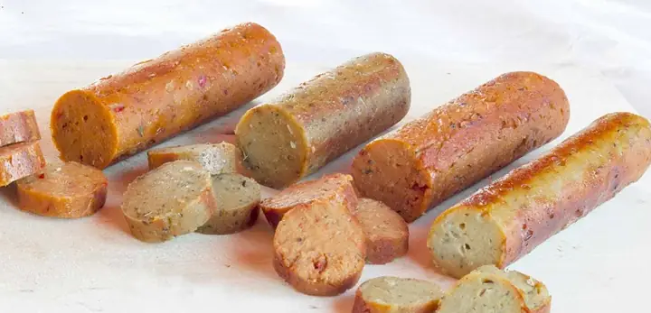Cách Làm Xúc Xích Chay Ngon Tại Nhà Từ Các Nguyên Liệu Đơn Giản Cách Làm Xúc Xích Chay Ngon Tại Nhà Từ Các Nguyên Liệu Đơn Giản