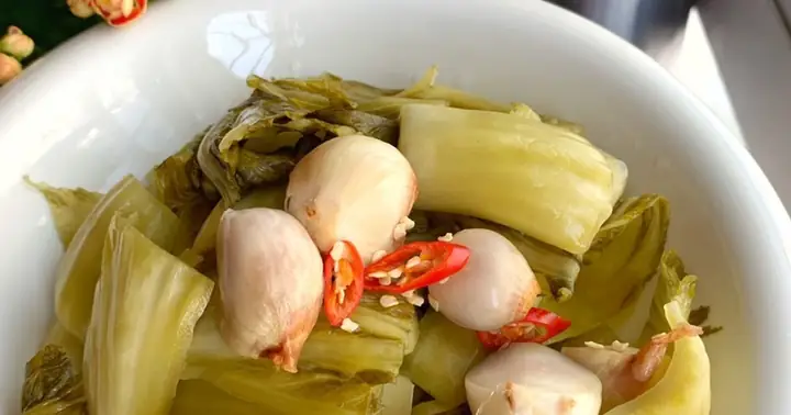 Cách Muối Dưa Chua Miền Bắc Chuẩn Vị Dân Dã