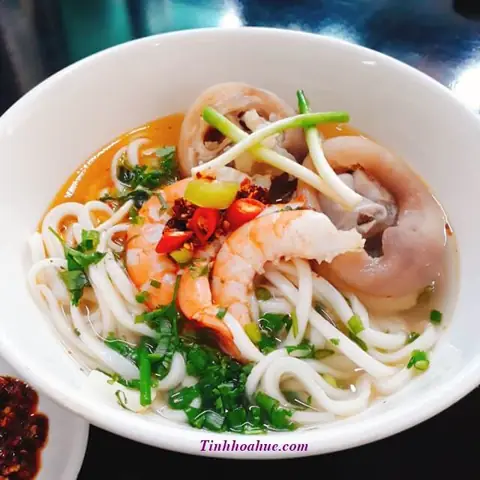 Cách Nấu Bánh Canh Bột Gạo Khô Ngon Như Ngoài Tiệm
