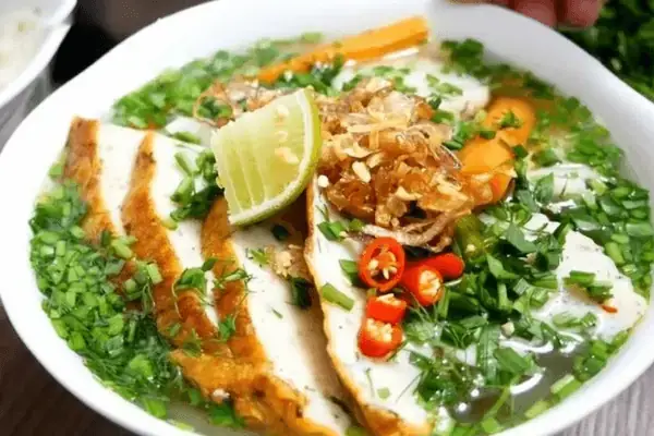 Cách Nấu Bánh Canh Chả Cá Đà Lạt Thơm Ngon Chuẩn Vị Tại Nhà