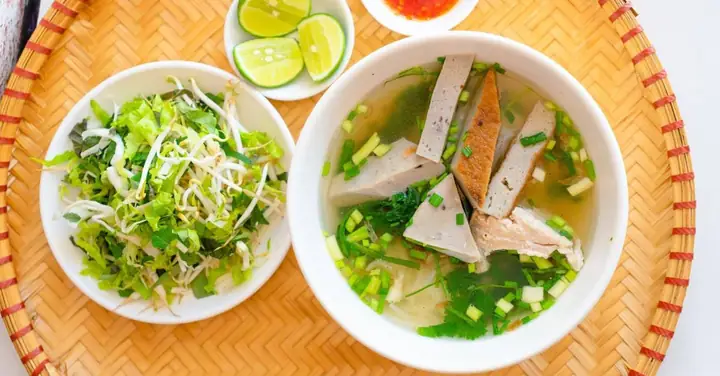 Cách Nấu Bánh Canh Chả Cá Đà Nẵng Chuẩn Vị Ngon Tại Nhà Cách Nấu Bánh Canh Chả Cá Đà Nẵng Chuẩn Vị Ngon Tại Nhà