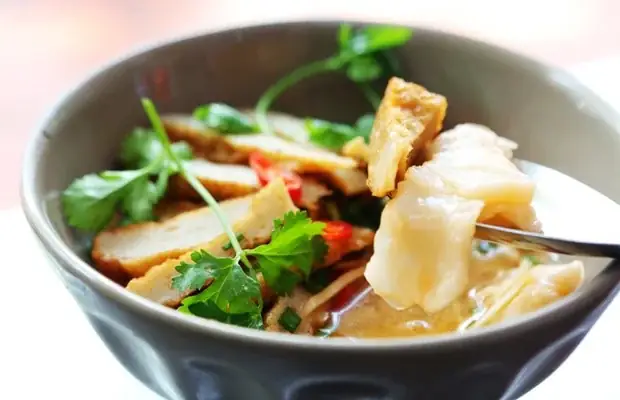 Hướng Dẫn Cách Nấu Bánh Canh Chả Cá Huế Thơm Ngon Chuẩn Vị