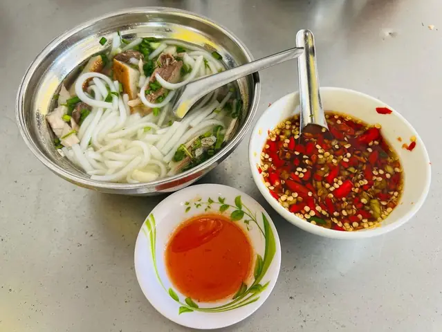 Cách Nấu Bánh Canh Chả Cá Ninh Thuận Chuẩn Vị Đậm Đà