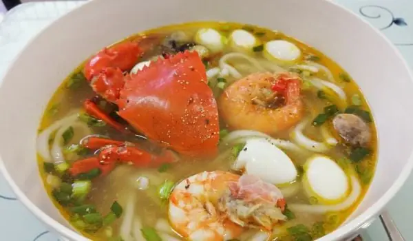 Cách Nấu Bánh Canh Hàu Đậm Đà Thơm Ngon Chuẩn Vị Tại Nhà