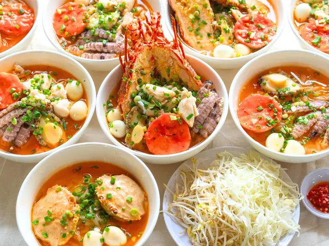 Cách Nấu Bánh Canh Tôm Hùm Chuẩn Vị Ngon Mê Ly Tại Nhà Cách Nấu Bánh Canh Tôm Hùm Chuẩn Vị Ngon Mê Ly Tại Nhà