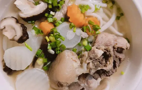 Cách Nấu Bánh Canh Xương Nấm Thơm Ngon, Chuẩn Vị Tại Nhà Cách Nấu Bánh Canh Xương Nấm Thơm Ngon, Chuẩn Vị Tại Nhà