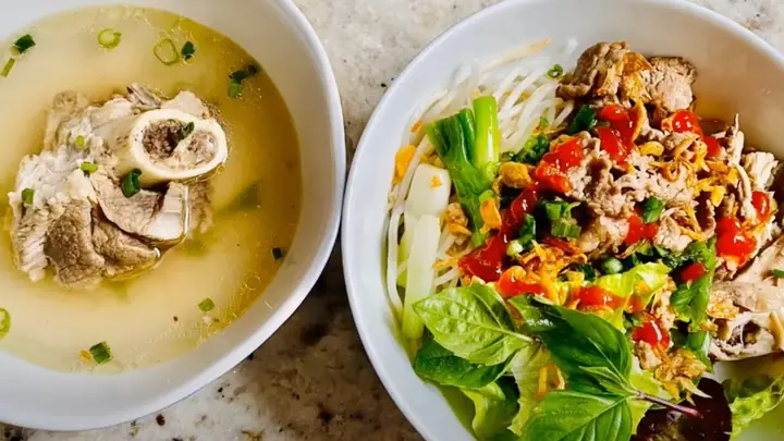 Cách Nấu Bánh Phở Khô Chuẩn Vị Hà Nội Tại Nhà
