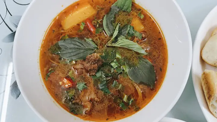 Cách Nấu Bò Kho Cay Chuẩn Vị Nhà Hàng Tại Nhà