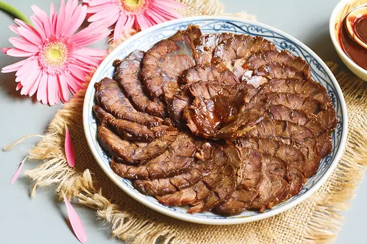 Cách Nấu Bò Kho Nghệ An Chuẩn Vị Đậm Đà, Thịt Mềm Thơm Nức
