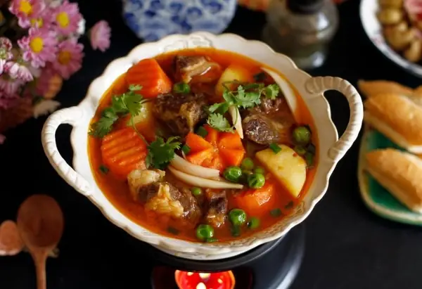Cách Nấu Bò Khoai Tây Ngon Mềm, Đậm Đà Chuẩn Vị Tại Nhà Cách Nấu Bò Khoai Tây Ngon Mềm, Đậm Đà Chuẩn Vị Tại Nhà