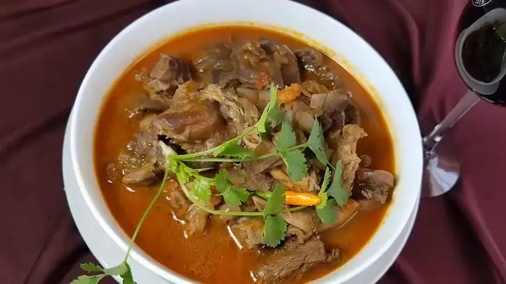 Cách Nấu Bò Sốt Vang Với Hoa Hồi Thảo Quả Chuẩn Vị Nhà Hàng Cách Nấu Bò Sốt Vang Với Hoa Hồi Thảo Quả Chuẩn Vị Nhà Hàng