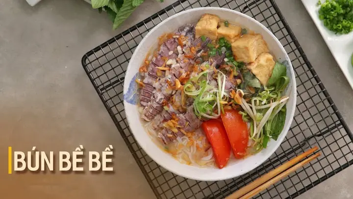 Cách Nấu Bún Bề Bề Bóc Nõn Chuẩn Vị Miền Trung