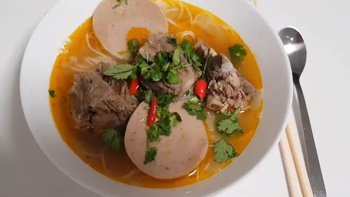 Cách Nấu Bún Bò Huế Chuẩn Vị Ngon, Đơn Giản Tại Nhà