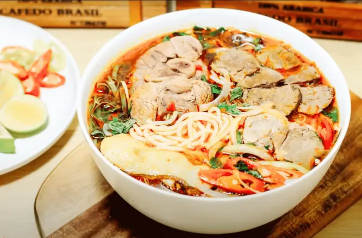 Cách Nấu Bún Bò Huế Có Gói Gia Vị Ngon Chuẩn Vị Nhà Hàng Cách Nấu Bún Bò Huế Có Gói Gia Vị Ngon Chuẩn Vị Nhà Hàng
